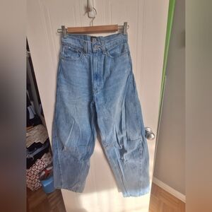 BDG Barrel Leg Blue Jeans